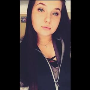 Meet your Posher, Makayla